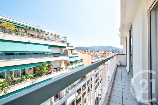 Appartement F4 à vendre - 4 pièces - 86.62 m2 - NICE - 06 - PROVENCE-ALPES-COTE-D-AZUR - Century 21 Lafage Transactions