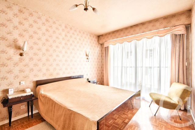 Afficher la photo en grand Appartement F3 à vendre - 3 pièces - 88.67 m2 - NICE - 06 - PROVENCE-ALPES-COTE-D-AZUR - Century 21 Lafage Transactions