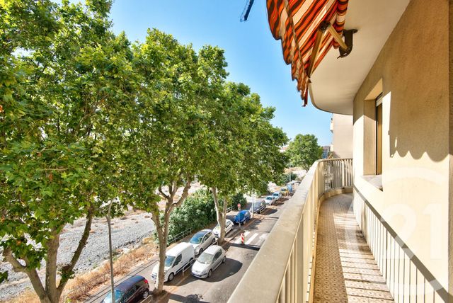 Afficher la photo en grand Appartement F3 à vendre - 3 pièces - 88.67 m2 - NICE - 06 - PROVENCE-ALPES-COTE-D-AZUR - Century 21 Lafage Transactions