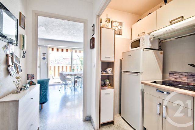 Appartement F1 à vendre - 1 pièce - 29.66 m2 - NICE - 06 - PROVENCE-ALPES-COTE-D-AZUR - Century 21 Lafage Transactions