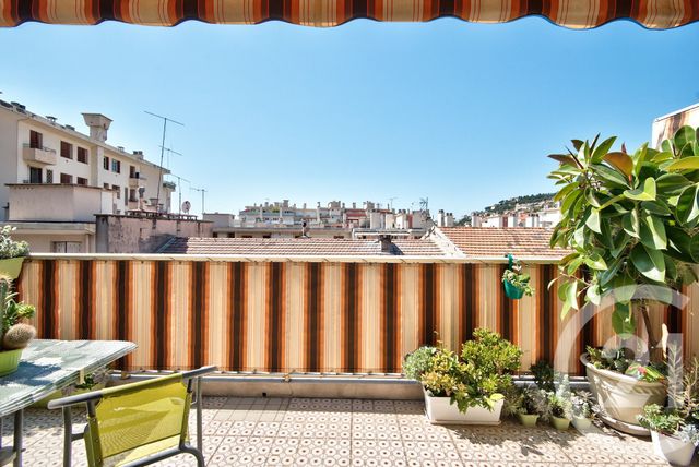 Appartement F1 à vendre - 1 pièce - 29.66 m2 - NICE - 06 - PROVENCE-ALPES-COTE-D-AZUR - Century 21 Lafage Transactions