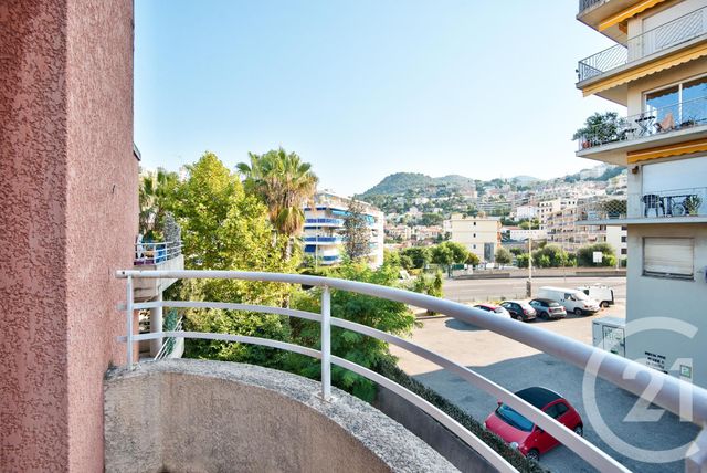 Appartement F3 à vendre - 3 pièces - 60.98 m2 - NICE - 06 - PROVENCE-ALPES-COTE-D-AZUR - Century 21 Lafage Transactions