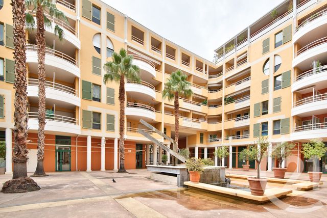 Afficher la photo en grand Appartement F3 à vendre - 3 pièces - 72.76 m2 - NICE - 06 - PROVENCE-ALPES-COTE-D-AZUR - Century 21 Lafage Transactions