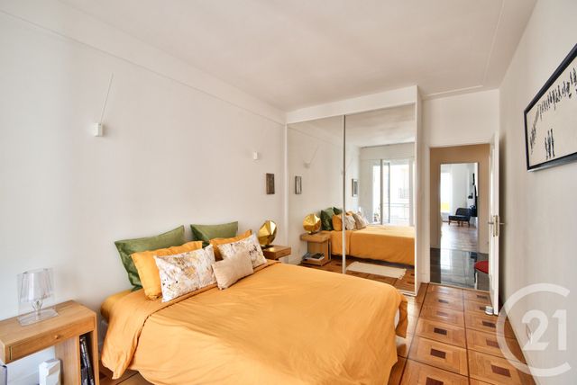 Afficher la photo en grand Appartement F3 à vendre - 3 pièces - 84.53 m2 - NICE - 06 - PROVENCE-ALPES-COTE-D-AZUR - Century 21 Lafage Transactions