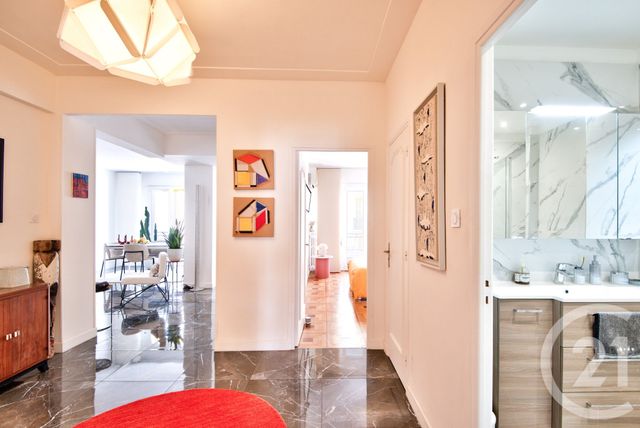 Afficher la photo en grand Appartement F3 à vendre - 3 pièces - 84.53 m2 - NICE - 06 - PROVENCE-ALPES-COTE-D-AZUR - Century 21 Lafage Transactions