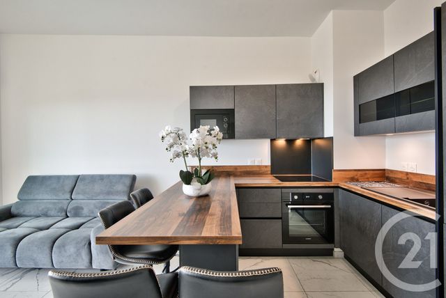 Appartement F2 à vendre - 2 pièces - 44.5 m2 - VILLENEUVE LOUBET - 06 - PROVENCE-ALPES-COTE-D-AZUR - Century 21 Lafage Transactions