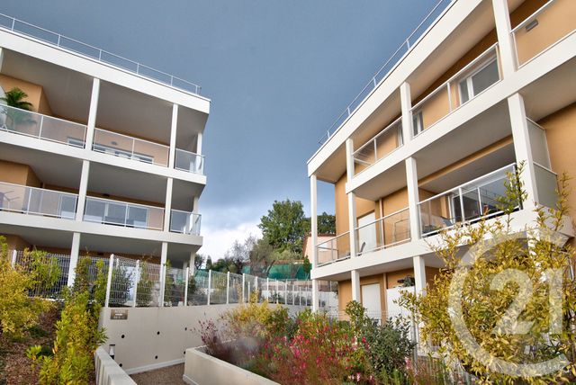 Appartement F2 à vendre - 2 pièces - 44.5 m2 - VILLENEUVE LOUBET - 06 - PROVENCE-ALPES-COTE-D-AZUR - Century 21 Lafage Transactions