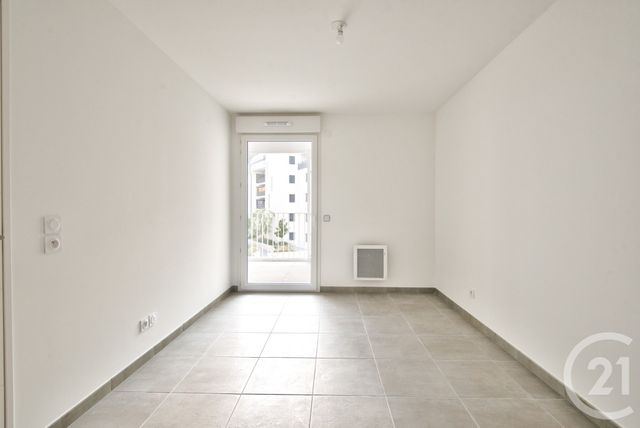 Afficher la photo en grand Appartement F2 à vendre - 2 pièces - 41.0 m2 - NICE - 06 - PROVENCE-ALPES-COTE-D-AZUR - Century 21 Lafage Transactions