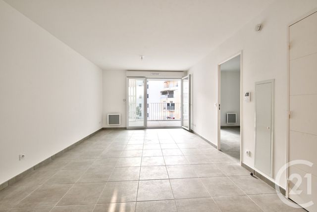 Afficher la photo en grand Appartement F2 à vendre - 2 pièces - 41.0 m2 - NICE - 06 - PROVENCE-ALPES-COTE-D-AZUR - Century 21 Lafage Transactions