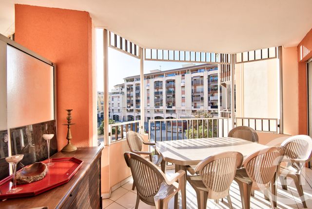 Appartement F4 à vendre - 4 pièces - 86.8 m2 - NICE - 06 - PROVENCE-ALPES-COTE-D-AZUR - Century 21 Lafage Transactions
