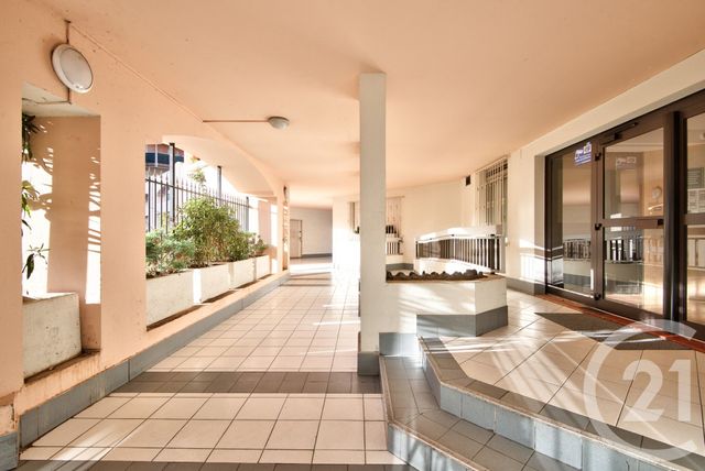 Appartement F4 à vendre - 4 pièces - 86.8 m2 - NICE - 06 - PROVENCE-ALPES-COTE-D-AZUR - Century 21 Lafage Transactions