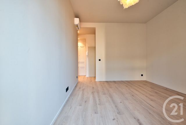 Appartement F3 à vendre - 3 pièces - 58.17 m2 - NICE - 06 - PROVENCE-ALPES-COTE-D-AZUR - Century 21 Lafage Transactions