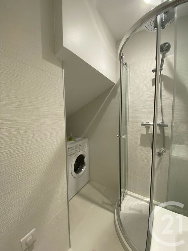 Appartement F1 à vendre - 1 pièce - 15.4 m2 - NICE - 06 - PROVENCE-ALPES-COTE-D-AZUR - Century 21 Lafage Transactions