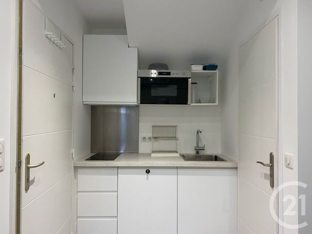 Appartement F1 à vendre - 1 pièce - 15.4 m2 - NICE - 06 - PROVENCE-ALPES-COTE-D-AZUR - Century 21 Lafage Transactions