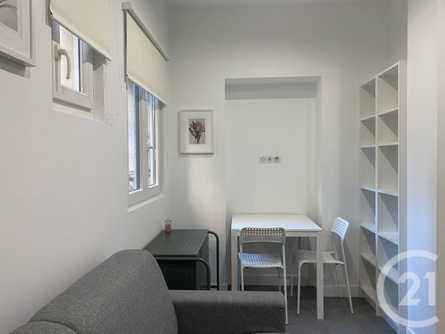 Appartement F1 à vendre - 1 pièce - 15.4 m2 - NICE - 06 - PROVENCE-ALPES-COTE-D-AZUR - Century 21 Lafage Transactions