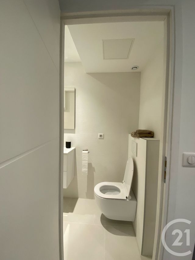 Appartement F1 à vendre - 1 pièce - 15.4 m2 - NICE - 06 - PROVENCE-ALPES-COTE-D-AZUR - Century 21 Lafage Transactions