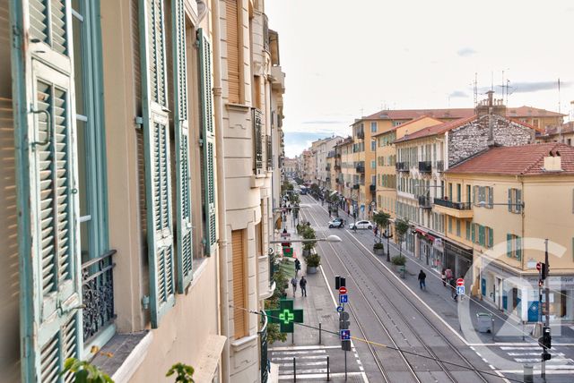 Appartement F3 à vendre - 3 pièces - 57.5 m2 - NICE - 06 - PROVENCE-ALPES-COTE-D-AZUR - Century 21 Lafage Transactions