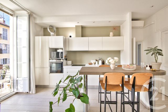 Appartement F3 à vendre - 3 pièces - 57.5 m2 - NICE - 06 - PROVENCE-ALPES-COTE-D-AZUR - Century 21 Lafage Transactions