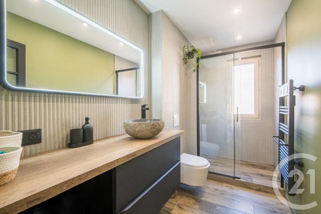 Appartement F2 à vendre - 2 pièces - 56.6 m2 - NICE - 06 - PROVENCE-ALPES-COTE-D-AZUR - Century 21 Lafage Transactions