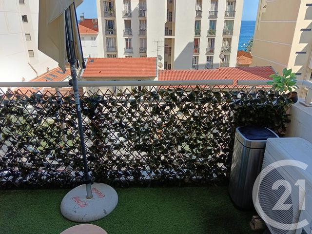 Appartement F2 à vendre - 2 pièces - 30.5 m2 - NICE - 06 - PROVENCE-ALPES-COTE-D-AZUR - Century 21 Lafage Transactions