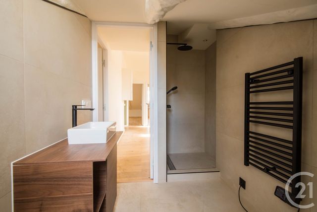 Appartement F3 à vendre - 4 pièces - 56.0 m2 - NICE - 06 - PROVENCE-ALPES-COTE-D-AZUR - Century 21 Lafage Transactions