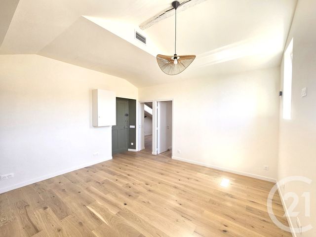 Appartement F3 à vendre - 4 pièces - 54.0 m2 - NICE - 06 - PROVENCE-ALPES-COTE-D-AZUR - Century 21 Lafage Transactions