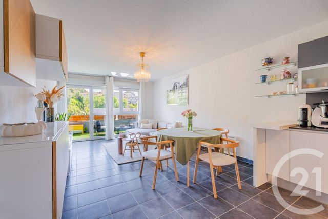 Appartement F3 à vendre - 3 pièces - 66.76 m2 - NICE - 06 - PROVENCE-ALPES-COTE-D-AZUR - Century 21 Lafage Transactions