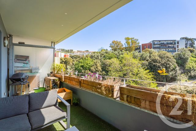 Appartement F3 à vendre - 3 pièces - 66.76 m2 - NICE - 06 - PROVENCE-ALPES-COTE-D-AZUR - Century 21 Lafage Transactions