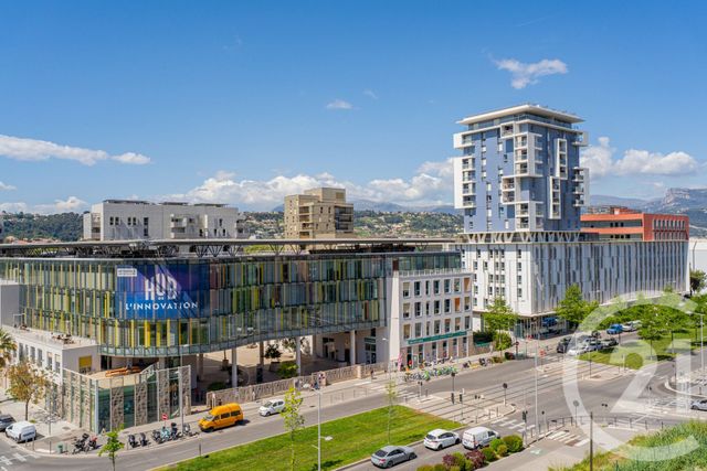 Appartement F3 à vendre - 3 pièces - 66.76 m2 - NICE - 06 - PROVENCE-ALPES-COTE-D-AZUR - Century 21 Lafage Transactions