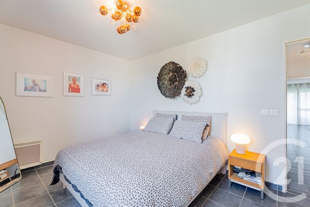 Appartement F3 à vendre - 3 pièces - 66.76 m2 - NICE - 06 - PROVENCE-ALPES-COTE-D-AZUR - Century 21 Lafage Transactions