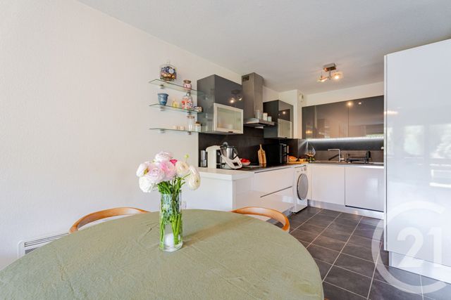 Appartement F3 à vendre - 3 pièces - 66.76 m2 - NICE - 06 - PROVENCE-ALPES-COTE-D-AZUR - Century 21 Lafage Transactions