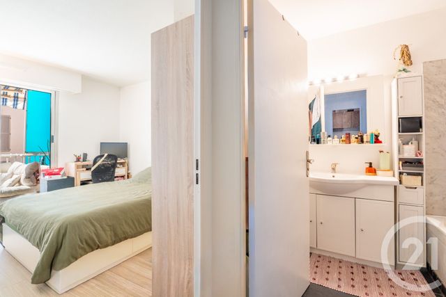 Appartement F2 à vendre - 2 pièces - 47.04 m2 - NICE - 06 - PROVENCE-ALPES-COTE-D-AZUR - Century 21 Lafage Transactions