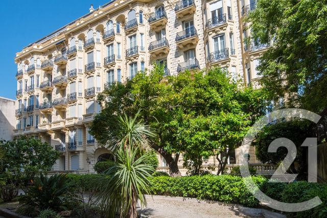 Appartement F5 à vendre - 5 pièces - 115.0 m2 - NICE - 06 - PROVENCE-ALPES-COTE-D-AZUR - Century 21 Lafage Transactions