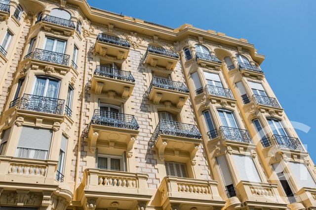 Appartement F5 à vendre - 5 pièces - 115.0 m2 - NICE - 06 - PROVENCE-ALPES-COTE-D-AZUR - Century 21 Lafage Transactions