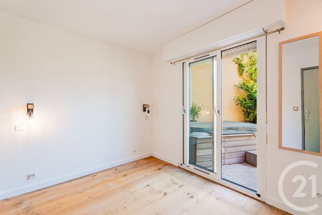 Appartement F3 à vendre - 3 pièces - 45.0 m2 - NICE - 06 - PROVENCE-ALPES-COTE-D-AZUR - Century 21 Lafage Transactions