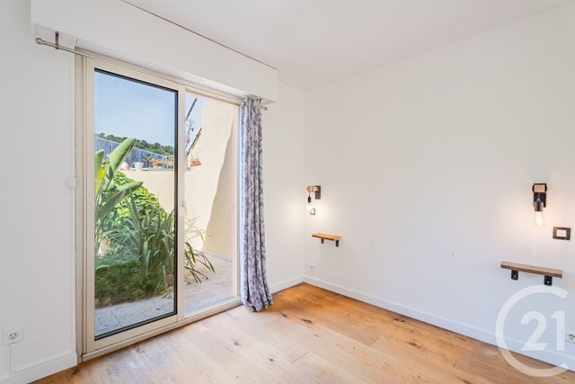 Appartement F3 à vendre - 3 pièces - 45.0 m2 - NICE - 06 - PROVENCE-ALPES-COTE-D-AZUR - Century 21 Lafage Transactions