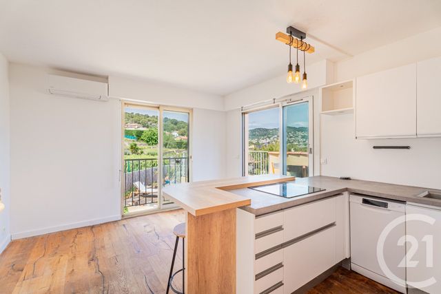 Appartement F3 à vendre - 3 pièces - 45.0 m2 - NICE - 06 - PROVENCE-ALPES-COTE-D-AZUR - Century 21 Lafage Transactions