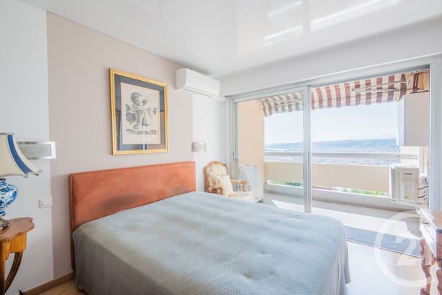 Appartement F3 à vendre - 3 pièces - 95.4 m2 - NICE - 06 - PROVENCE-ALPES-COTE-D-AZUR - Century 21 Lafage Transactions