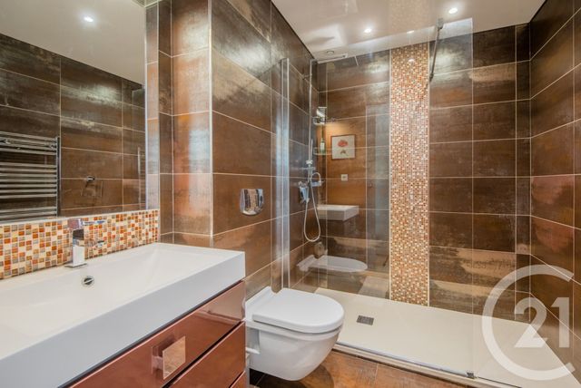 Appartement F3 à vendre - 3 pièces - 95.4 m2 - NICE - 06 - PROVENCE-ALPES-COTE-D-AZUR - Century 21 Lafage Transactions