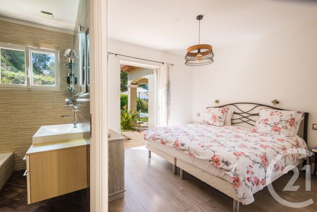 maison à vendre - 4 pièces - 164.0 m2 - NICE - 06 - PROVENCE-ALPES-COTE-D-AZUR - Century 21 Lafage Transactions