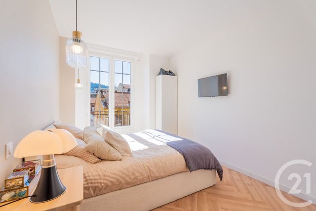 Appartement F3 à vendre - 3 pièces - 69.14 m2 - NICE - 06 - PROVENCE-ALPES-COTE-D-AZUR - Century 21 Lafage Transactions
