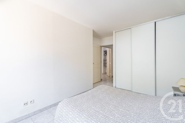 Appartement F2 à vendre - 2 pièces - 47.3 m2 - NICE - 06 - PROVENCE-ALPES-COTE-D-AZUR - Century 21 Lafage Transactions