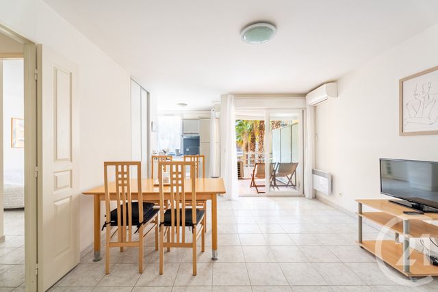 Appartement F2 à vendre - 2 pièces - 47.3 m2 - NICE - 06 - PROVENCE-ALPES-COTE-D-AZUR - Century 21 Lafage Transactions