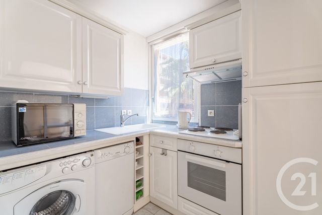 Appartement F2 à vendre - 2 pièces - 47.3 m2 - NICE - 06 - PROVENCE-ALPES-COTE-D-AZUR - Century 21 Lafage Transactions
