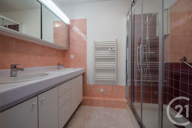 Appartement F3 à vendre - 3 pièces - 72.39 m2 - NICE - 06 - PROVENCE-ALPES-COTE-D-AZUR - Century 21 Lafage Transactions