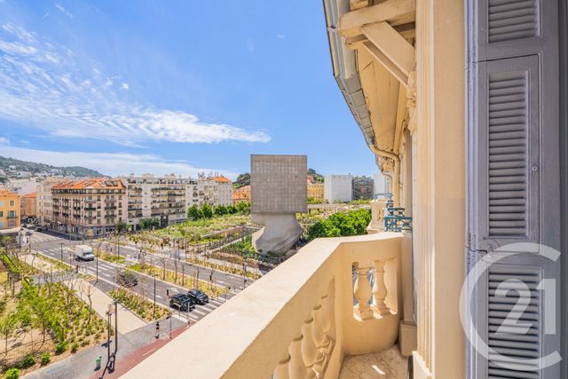 Appartement F3 à vendre - 3 pièces - 70.4 m2 - NICE - 06 - PROVENCE-ALPES-COTE-D-AZUR - Century 21 Lafage Transactions