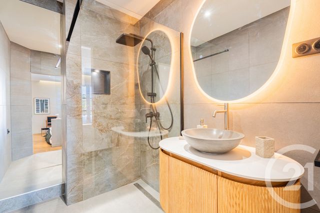 Appartement F3 à vendre - 3 pièces - 70.4 m2 - NICE - 06 - PROVENCE-ALPES-COTE-D-AZUR - Century 21 Lafage Transactions