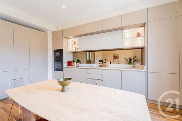 Appartement F3 à vendre - 3 pièces - 70.4 m2 - NICE - 06 - PROVENCE-ALPES-COTE-D-AZUR - Century 21 Lafage Transactions