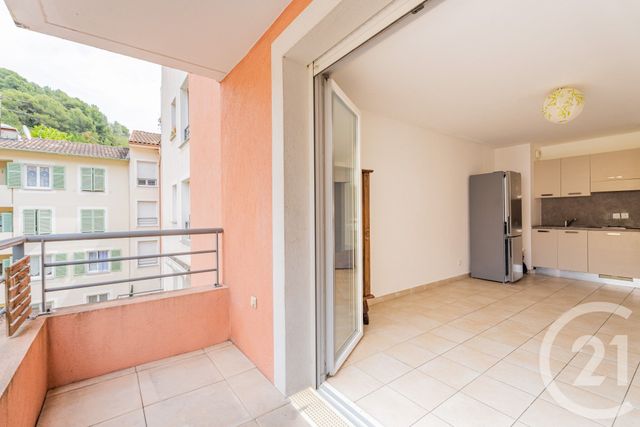 Appartement F2 à vendre ST ANDRE DE LA ROCHE