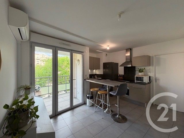 Appartement à vendre - 2 pièces - 42.29 m2 - NICE - 06 - PROVENCE-ALPES-COTE-D-AZUR - Century 21 Lafage Transactions